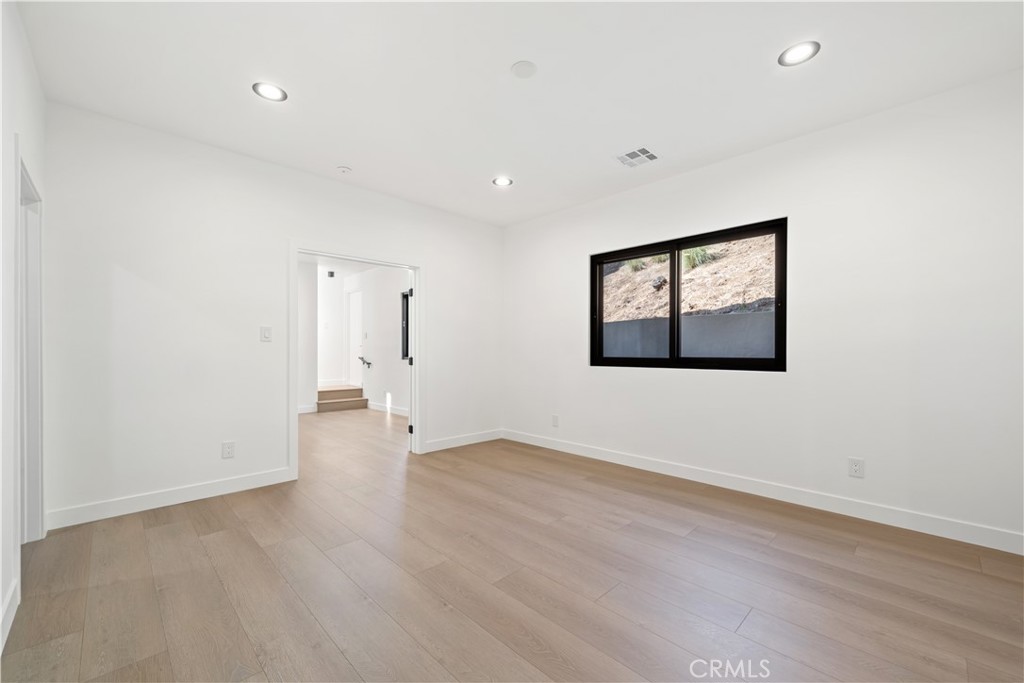 3029 Trudi, Burbank, CA 91504