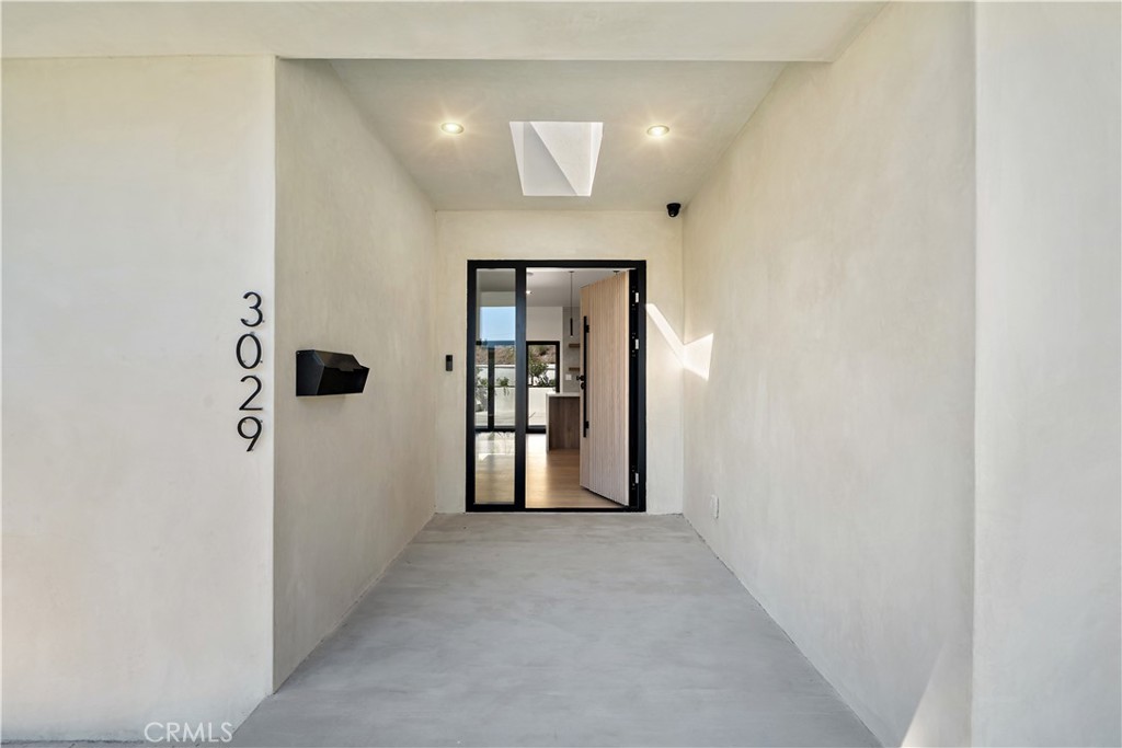 3029 Trudi, Burbank, CA 91504