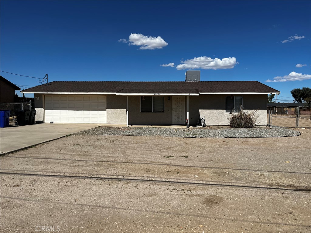 15728 Little Beaver, Victorville, CA 92395