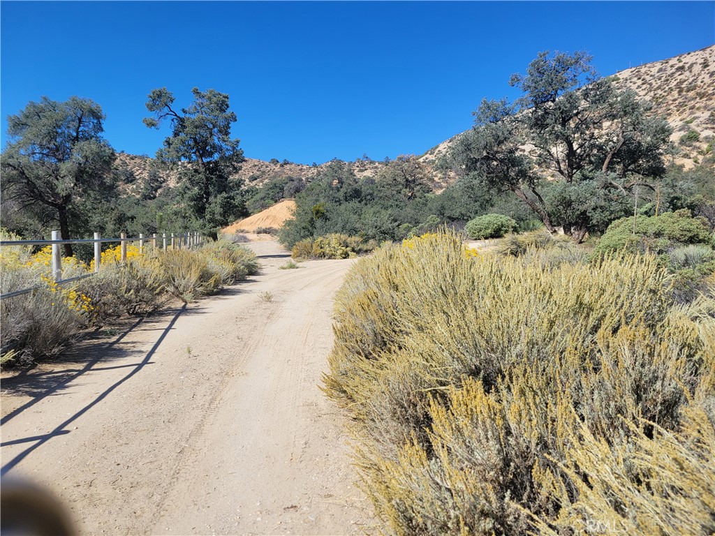 0 Whispering pines rd, Wrightwood, CA 92397