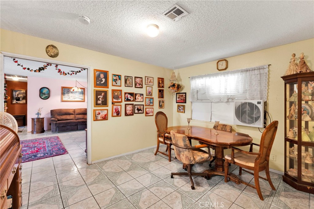 16167 Chestnut, Hesperia, CA 92345