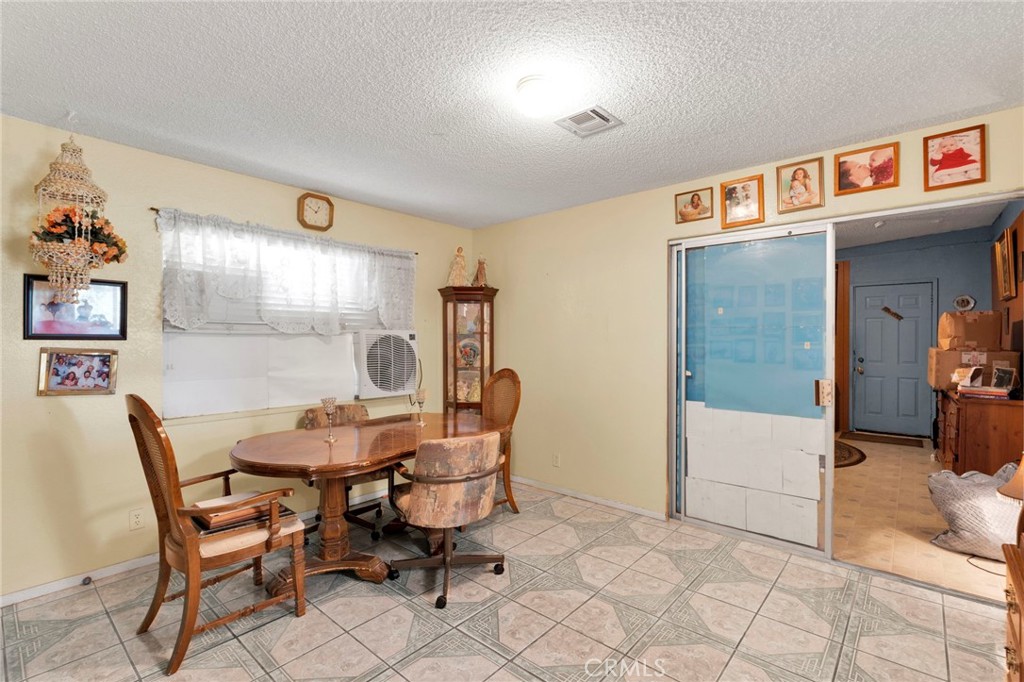 16167 Chestnut, Hesperia, CA 92345