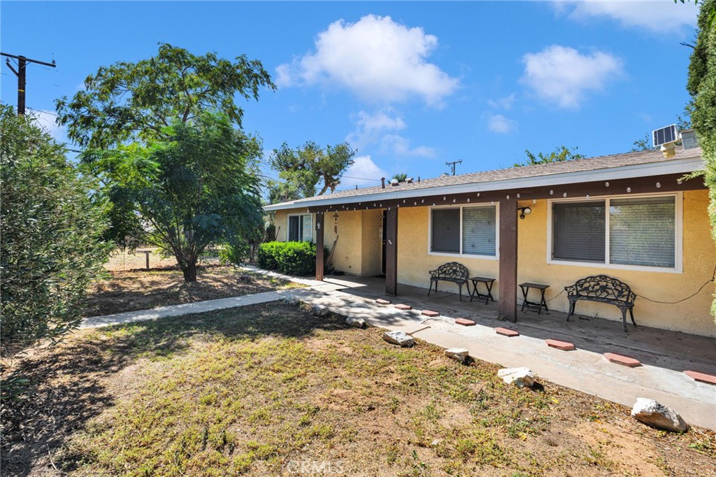 16167 Chestnut, Hesperia, CA 92345