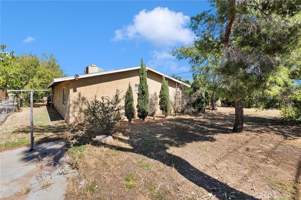 16167 Chestnut, Hesperia, CA 92345