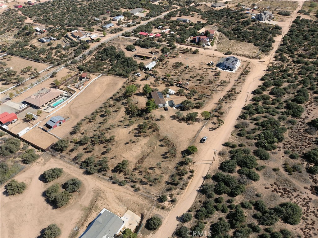 10960 Duxbury Road, Oak Hills, CA 92344