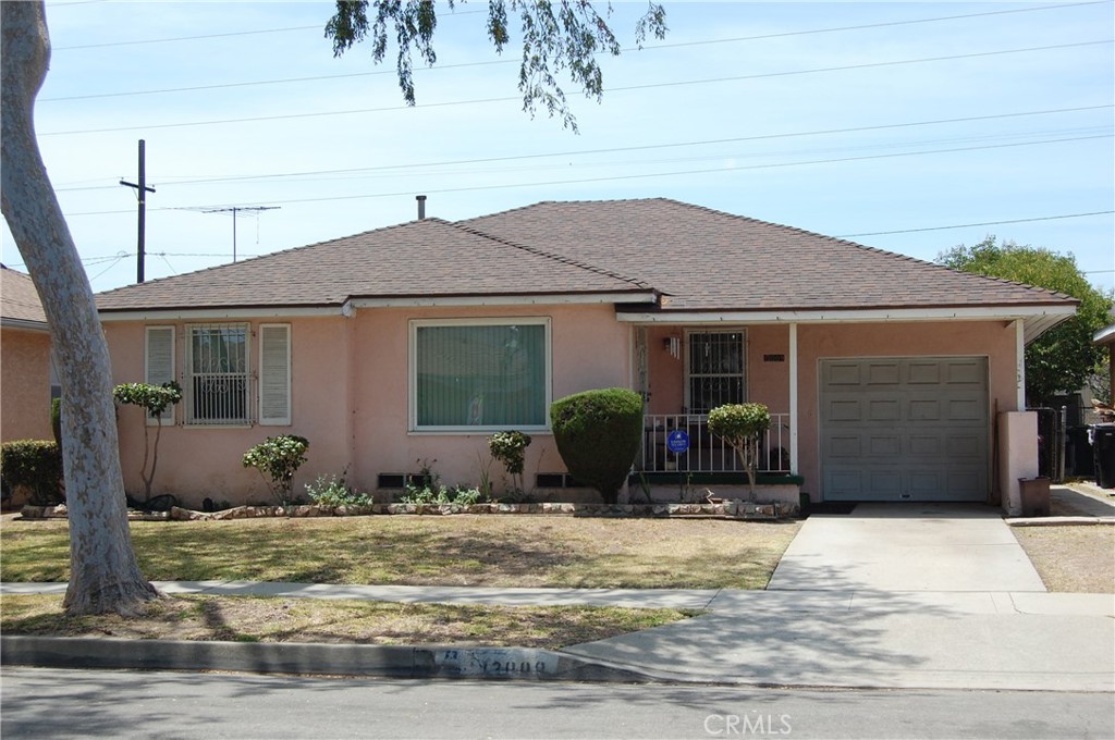13009 Stanford, Los Angeles, CA 90059