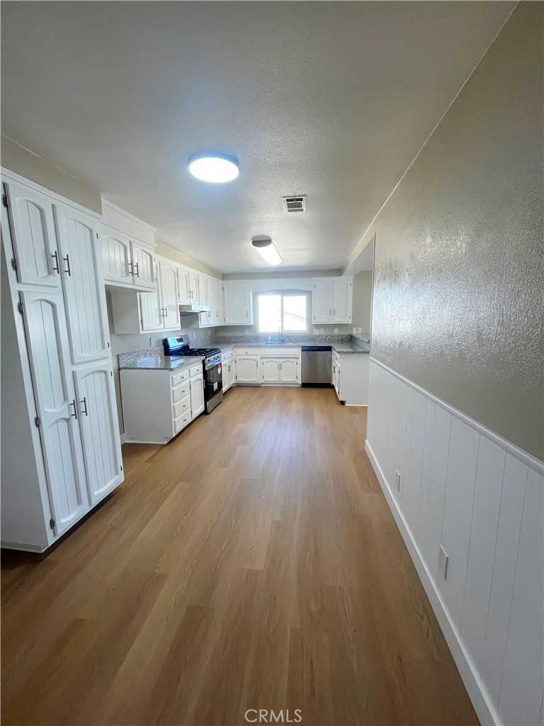 7187 La Habra, Yucca Valley, CA 92284 7187 La Habra, Yucca Valley, CA 92284