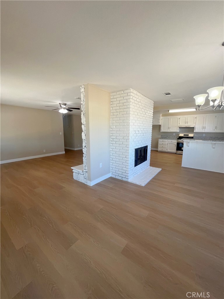 7187 La Habra, Yucca Valley, CA 92284