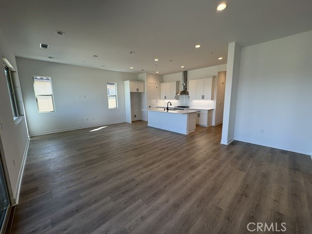 2832 Hillsten Road, Corona, CA 92883