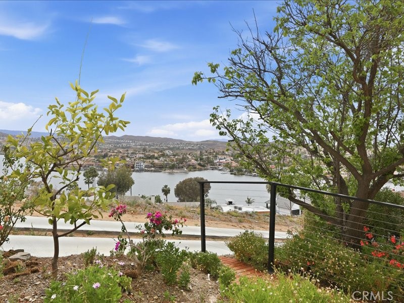 22636 Inspiration, Canyon Lake, CA 92587