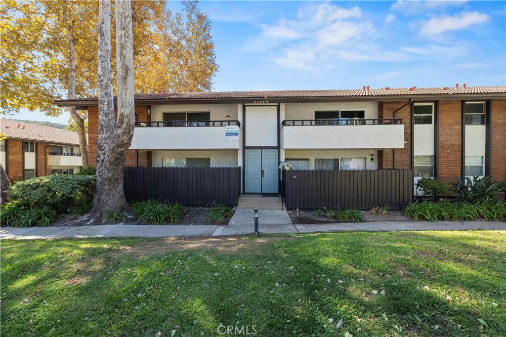 31584 Agoura, #3, Westlake Village, CA 91361