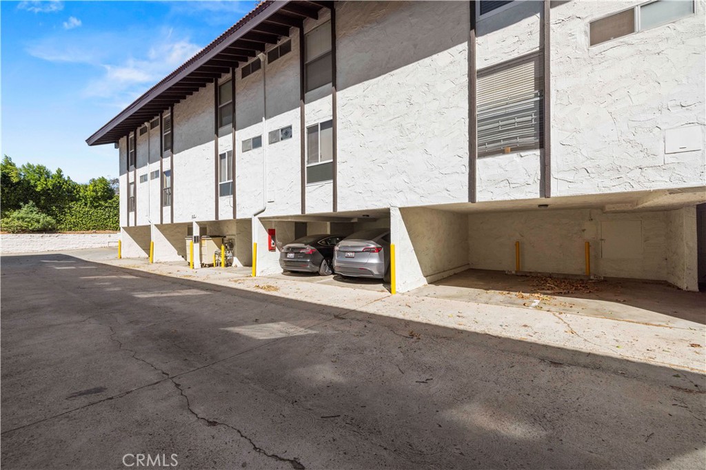 31584 Agoura, #3, Westlake Village, CA 91361