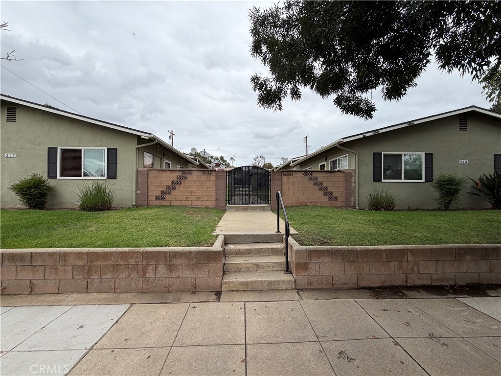 213 W 4th Street, #3, San Dimas, CA 91773 213 W 4th Street, #3, San Dimas, CA 91773