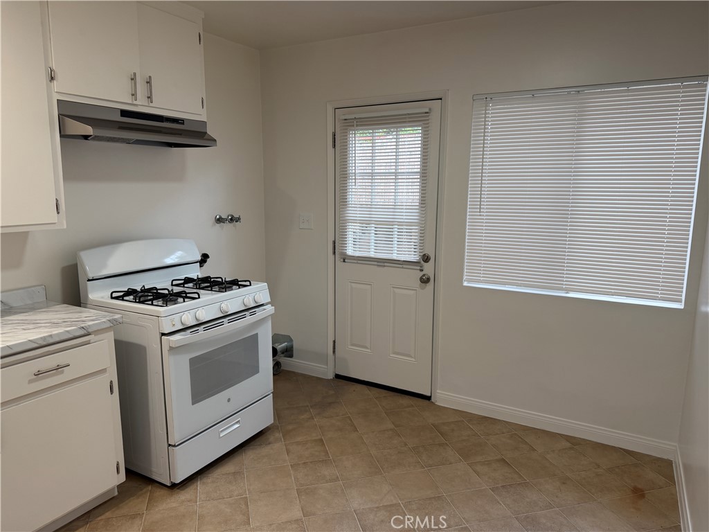 213 W 4th Street, #3, San Dimas, CA 91773