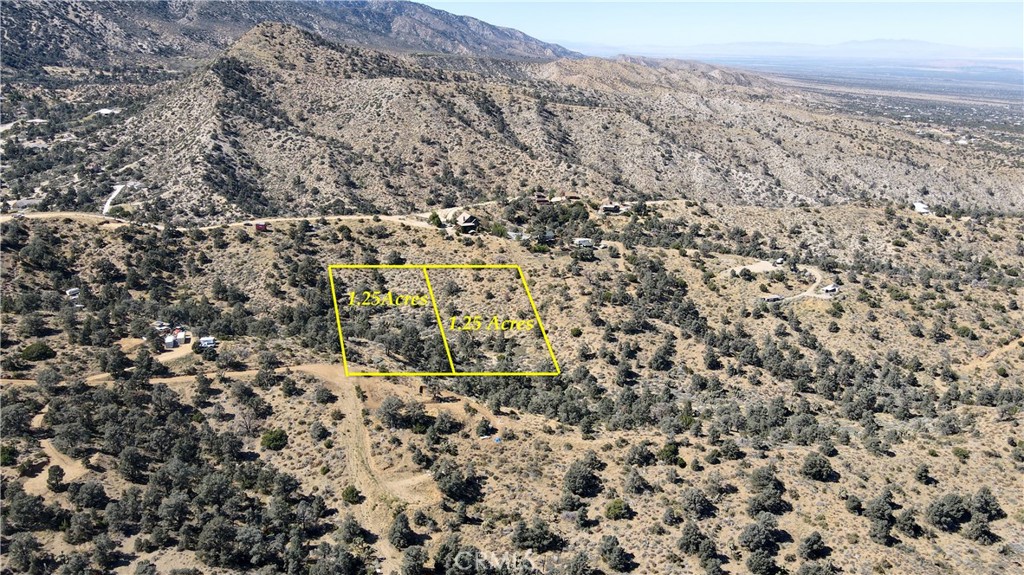 7958 HomeRidge Drive, Pinon Hills, CA 92372