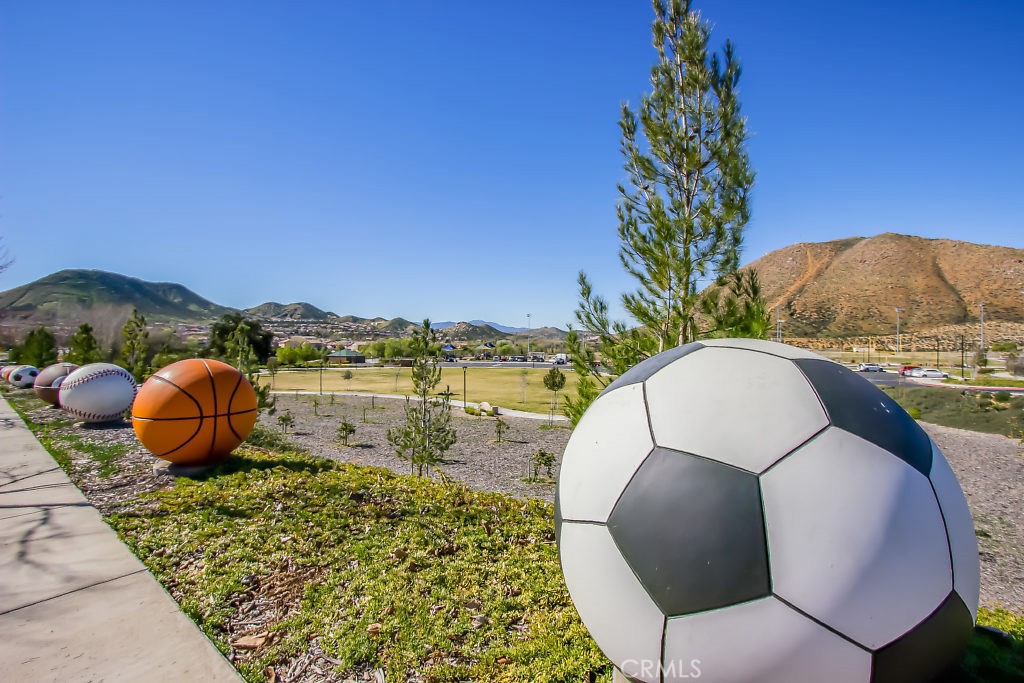 32341 Rock Rose Drive, Lake Elsinore, CA 92532