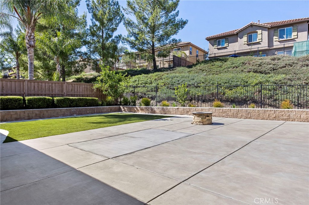 32341 Rock Rose Drive, Lake Elsinore, CA 92532