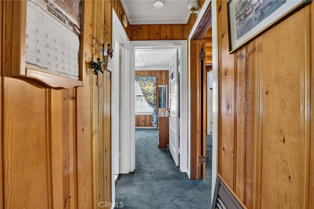 301 E Mountain View, Big Bear City, CA 92314