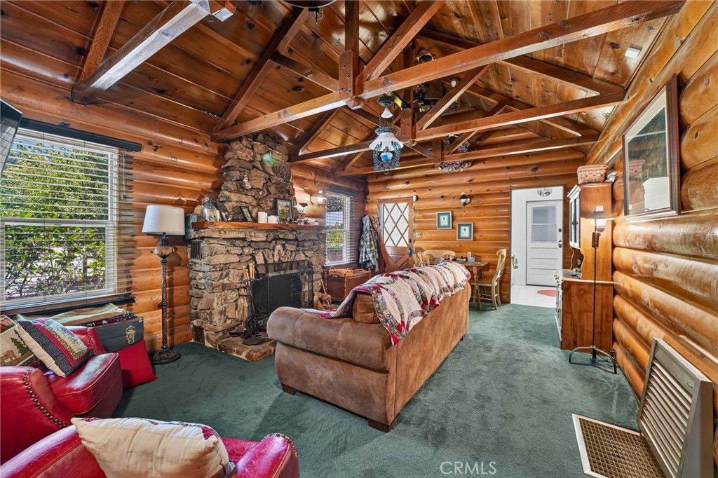 301 E Mountain View, Big Bear City, CA 92314 301 E Mountain View, Big Bear City, CA 92314