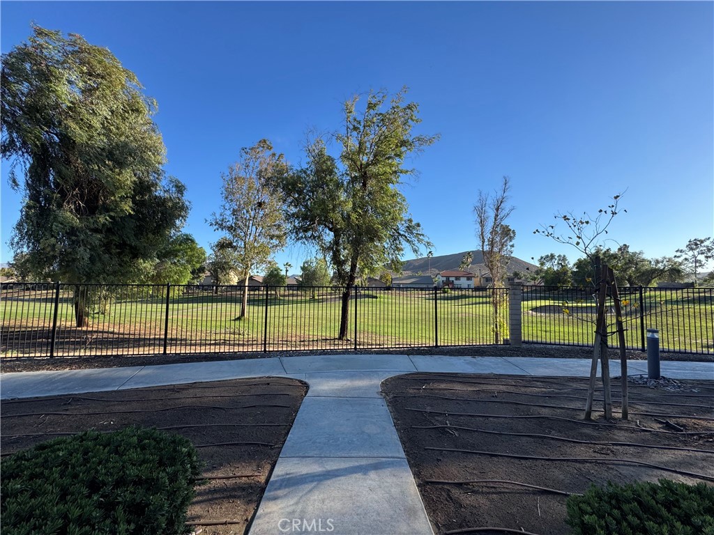 8345 Carnoustie Ave, Hemet, CA 92545