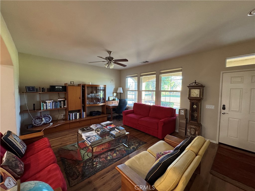 8345 Carnoustie Ave, Hemet, CA 92545