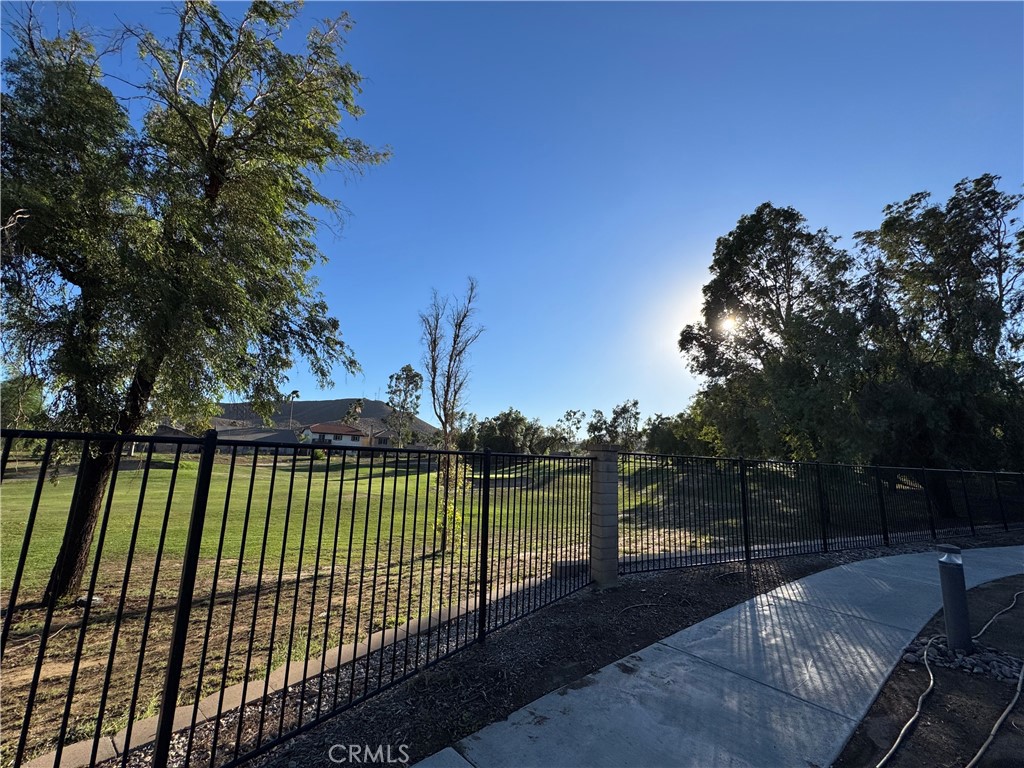 8345 Carnoustie Ave, Hemet, CA 92545