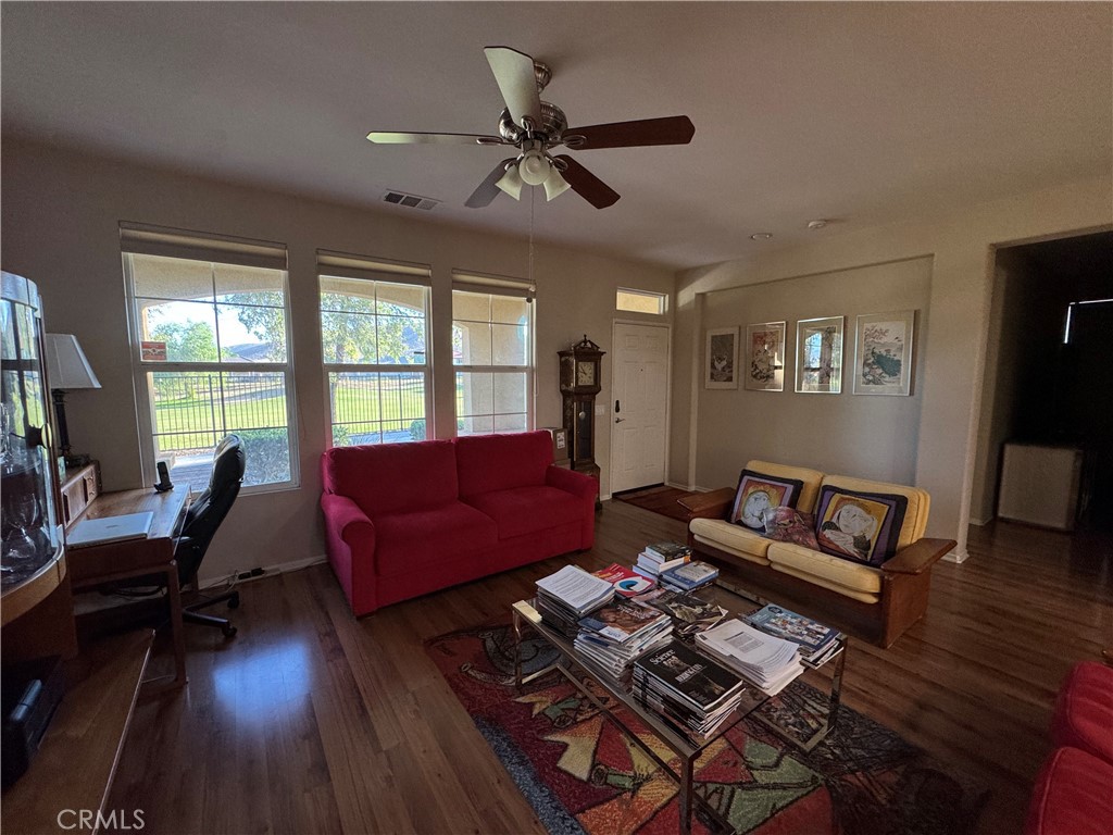 8345 Carnoustie Ave, Hemet, CA 92545