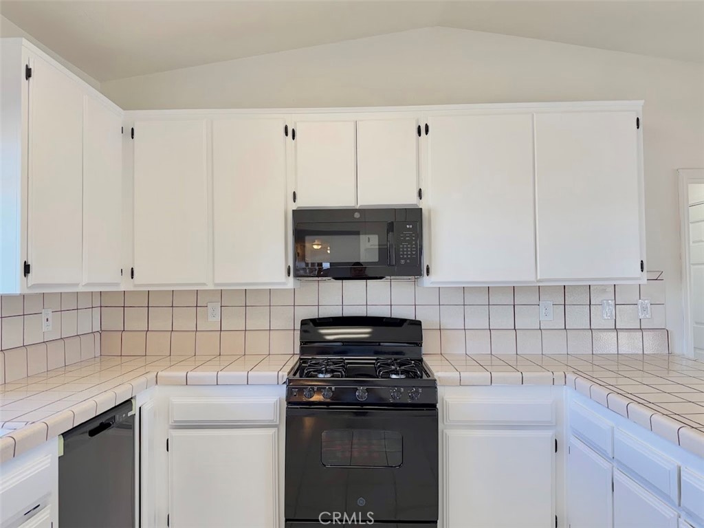 18075 Verano, Hesperia, CA 92345