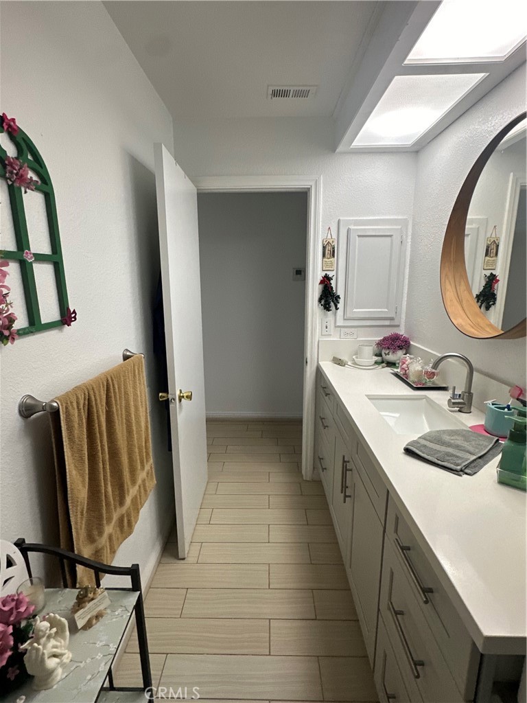 15333 Jasmine, Victorville, CA 92395