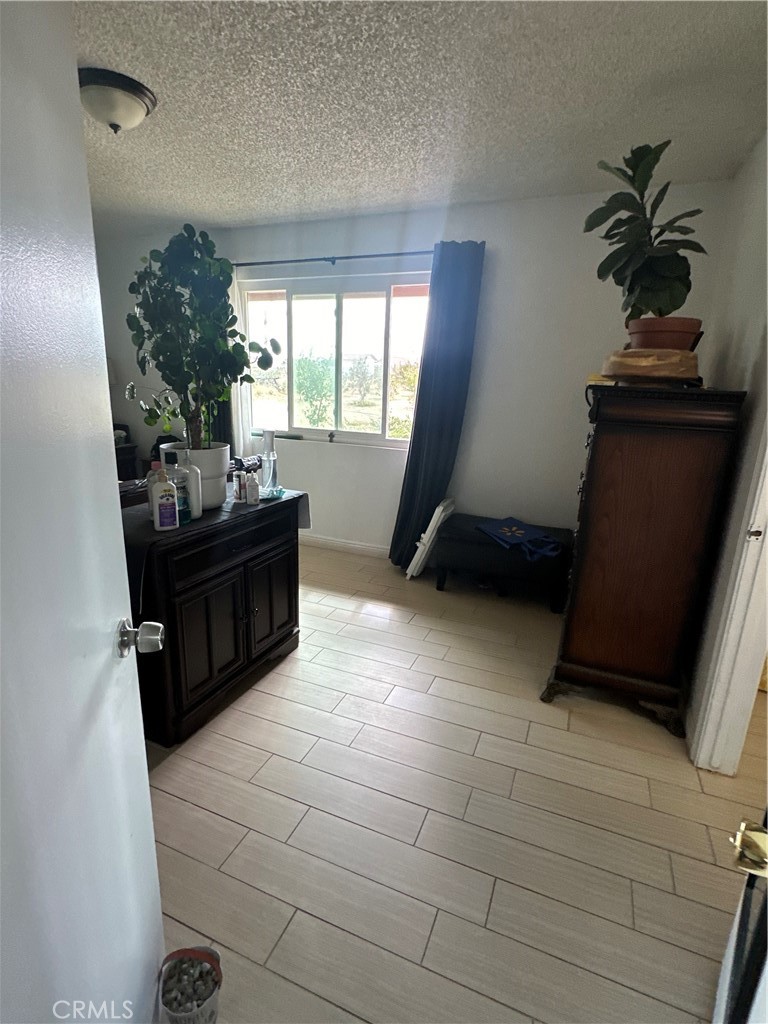 15333 Jasmine, Victorville, CA 92395