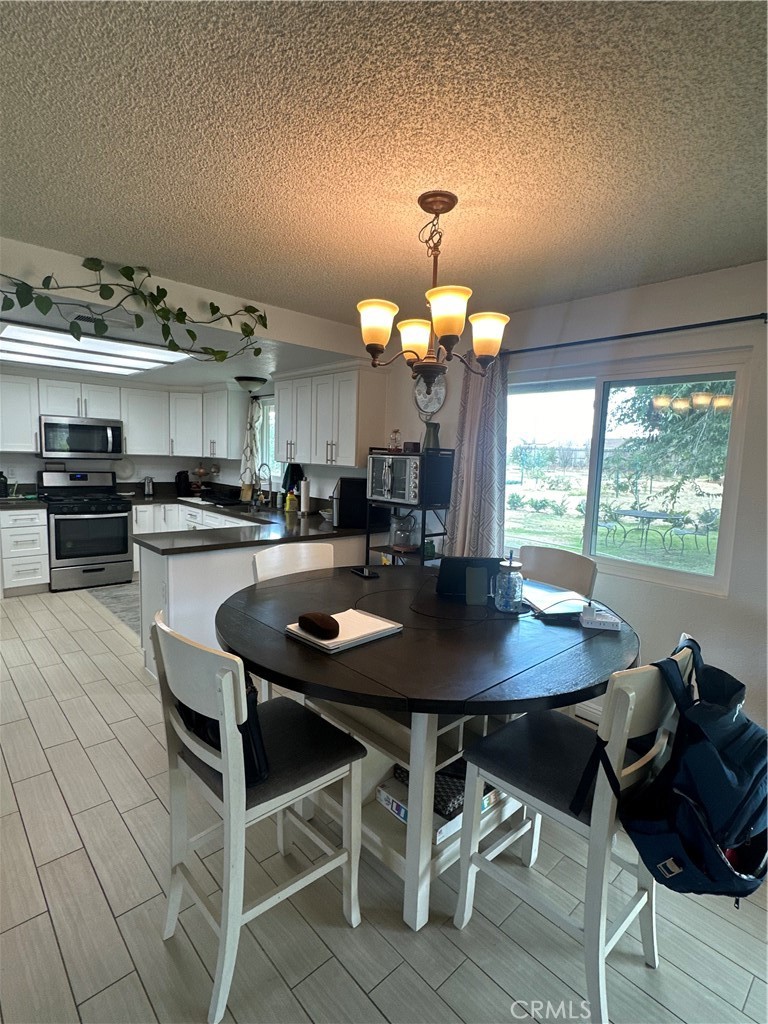 15333 Jasmine, Victorville, CA 92395