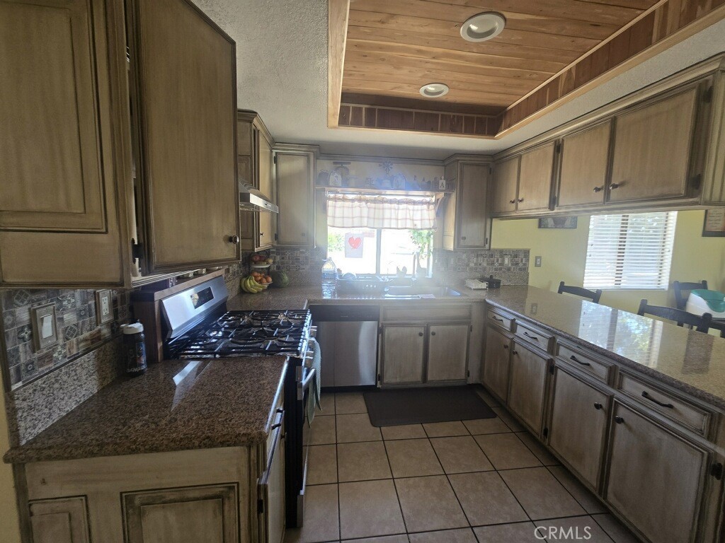 29225 Central Ave, Nuevo, CA 92567