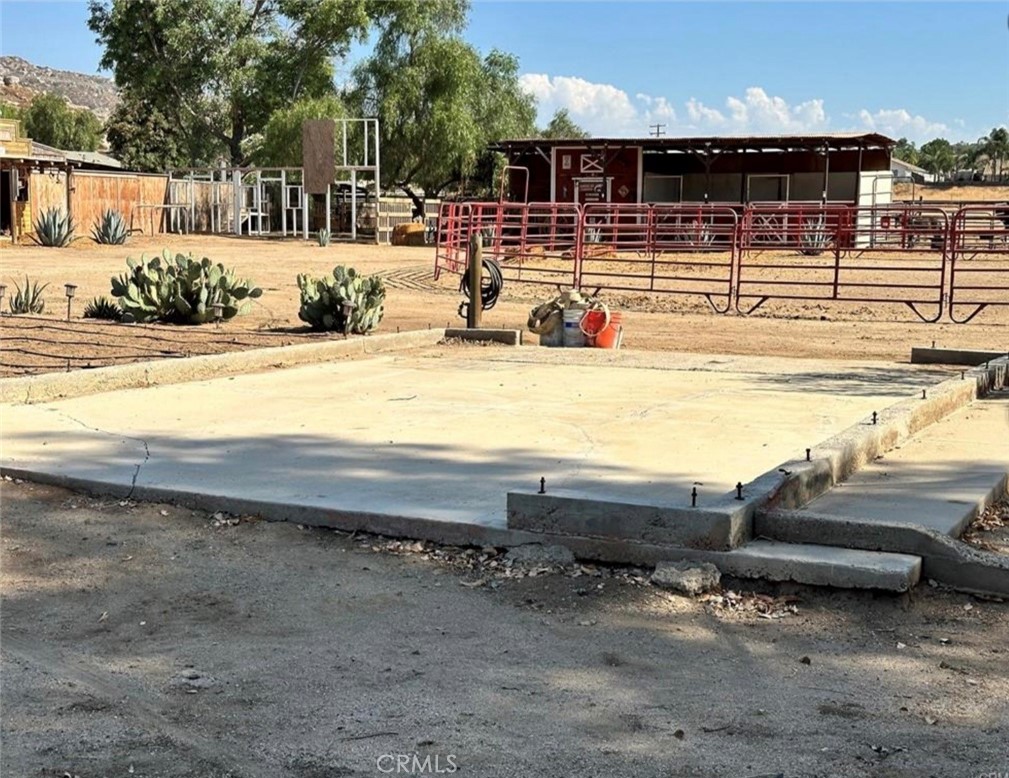 29225 Central Ave, Nuevo, CA 92567