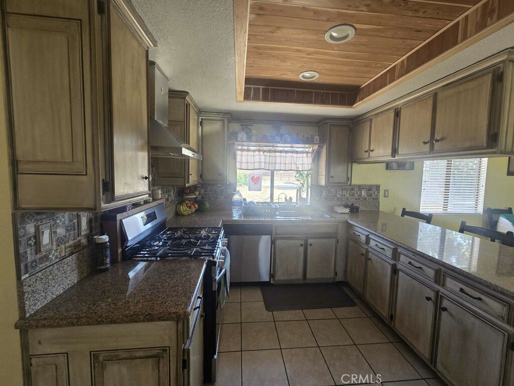 29225 Central Ave, Nuevo, CA 92567