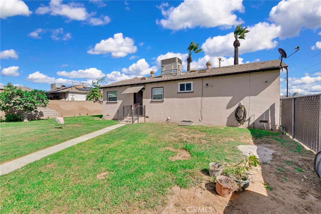 4593 Glen, Riverside, CA 92509