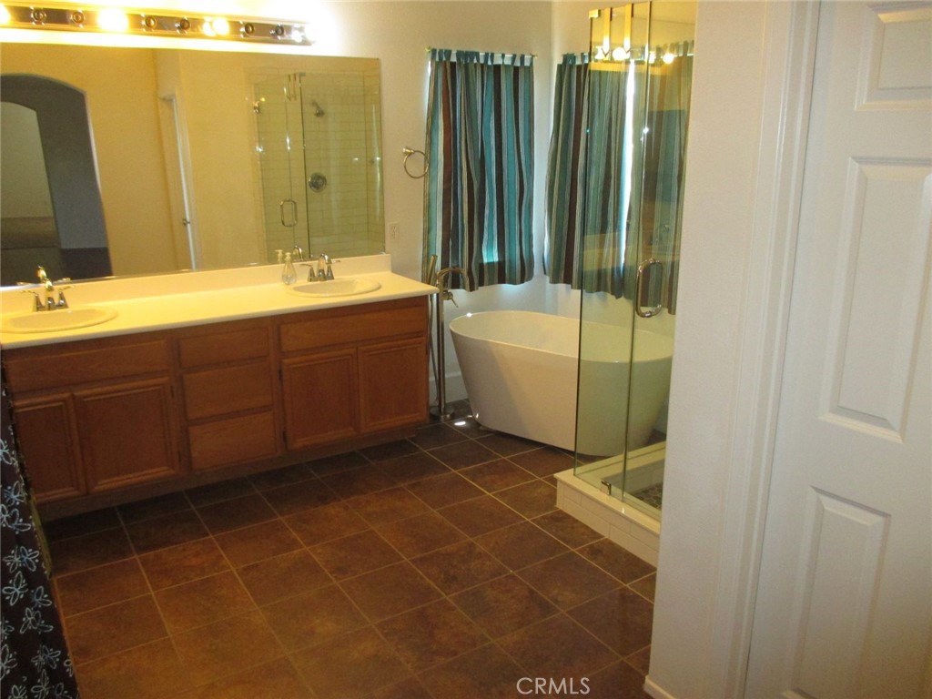 31230 Bermuda, Winchester, CA 92596