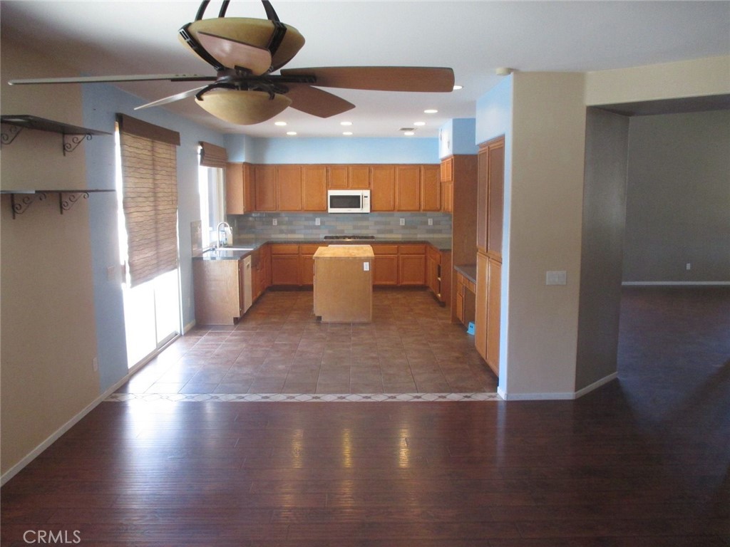 31230 Bermuda, Winchester, CA 92596