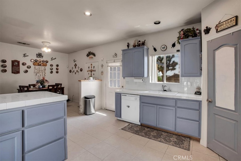58583 Buena Vista Drive, Yucca Valley, CA 92284