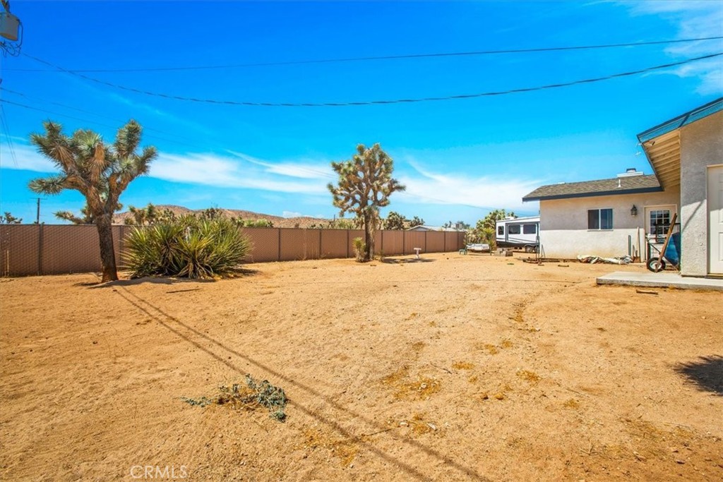 58583 Buena Vista Drive, Yucca Valley, CA 92284