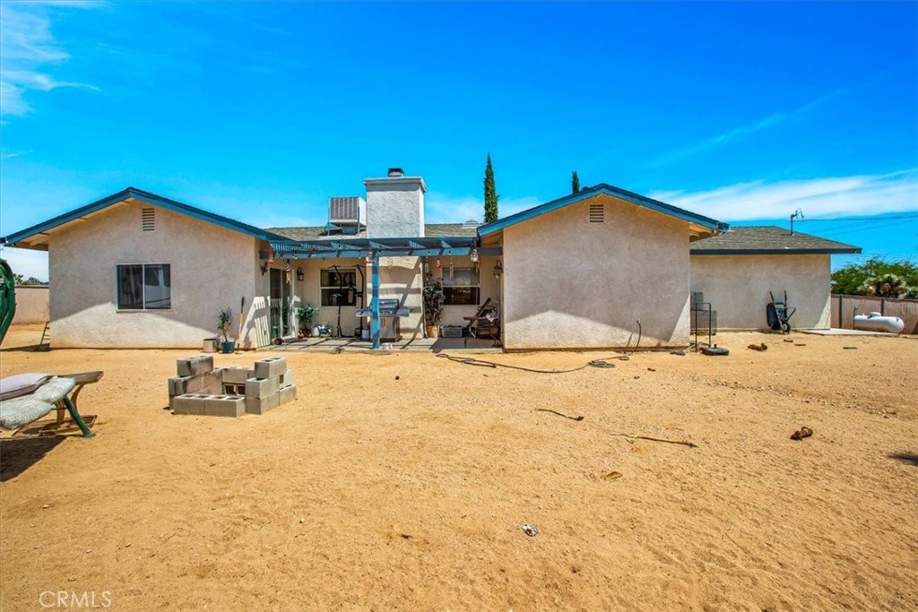 58583 Buena Vista Drive, Yucca Valley, CA 92284