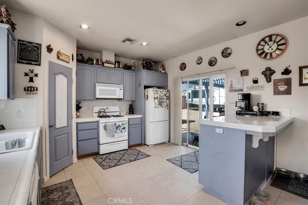 58583 Buena Vista Drive, Yucca Valley, CA 92284