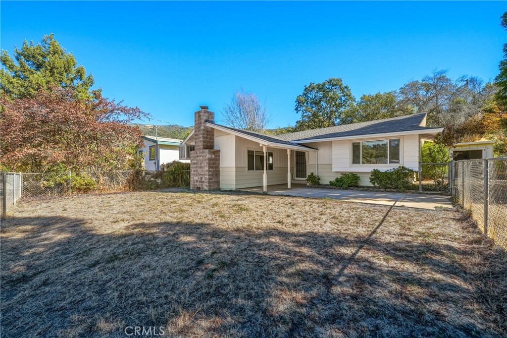 4262 Country Club, Lucerne, CA 95458