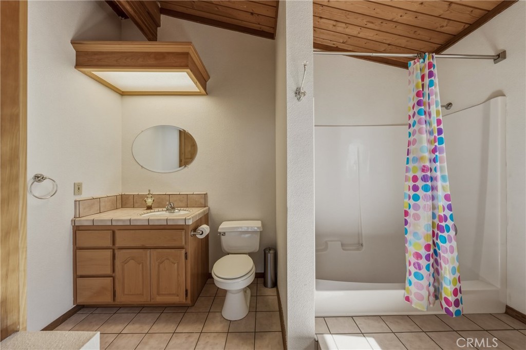 Upstairs bathroom