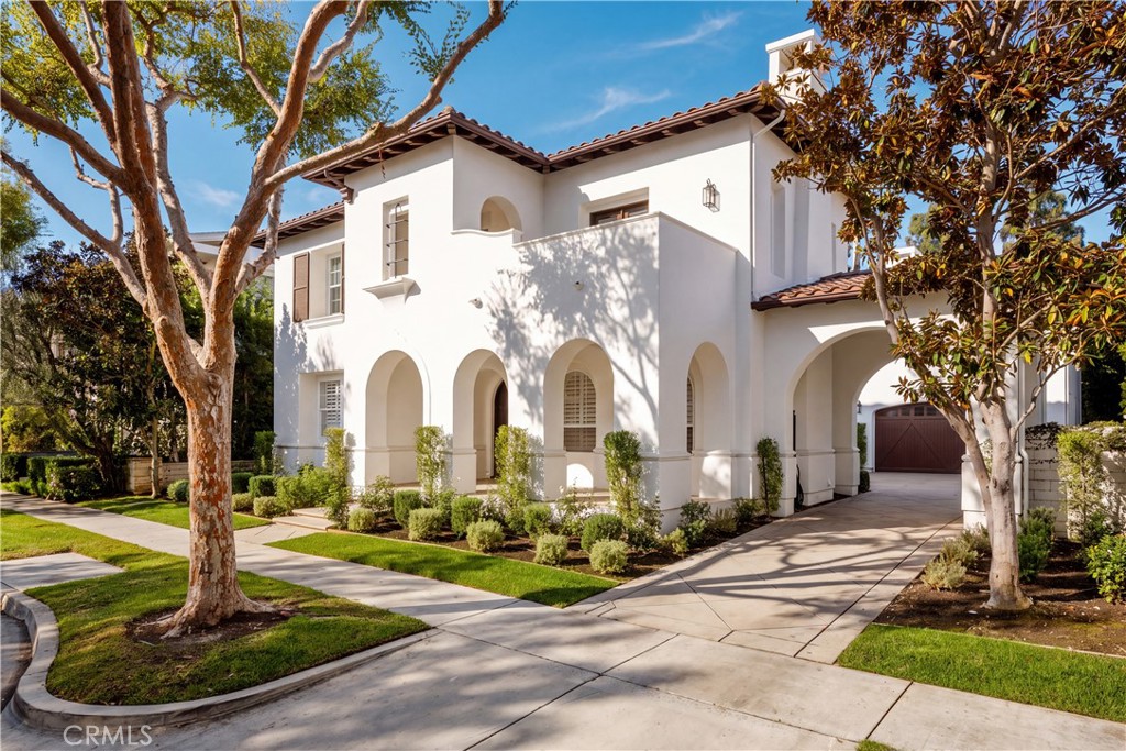 15 Boardwalk, Newport Beach, CA 92660