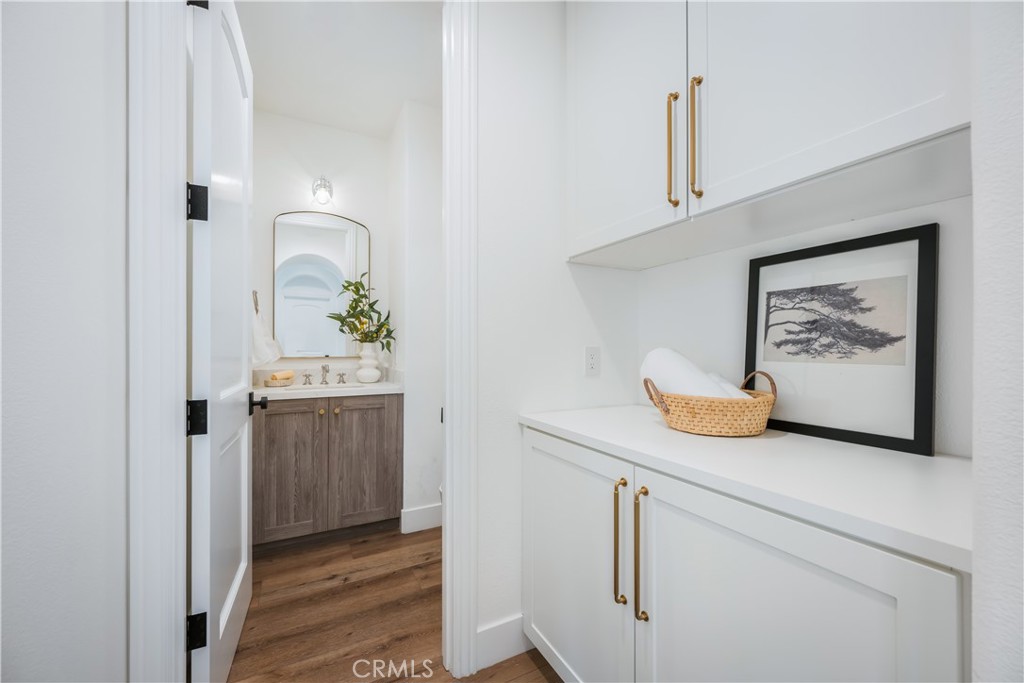 15 Boardwalk, Newport Beach, CA 92660