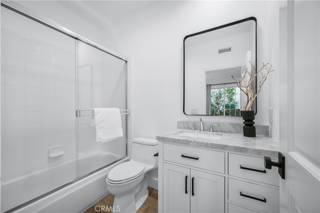 15 Boardwalk, Newport Beach, CA 92660