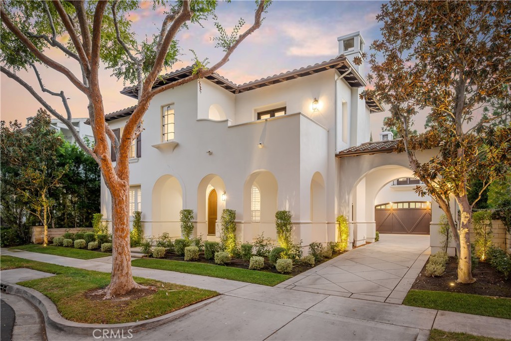 15 Boardwalk, Newport Beach, CA 92660