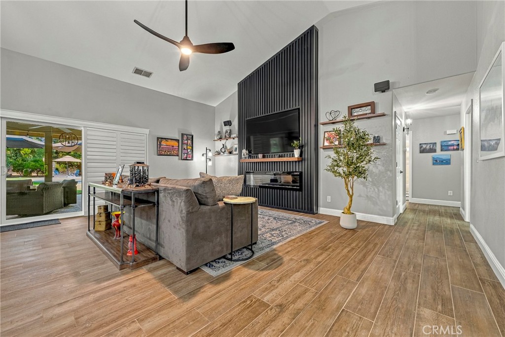 3247 Willow Run, Merced, CA 95340