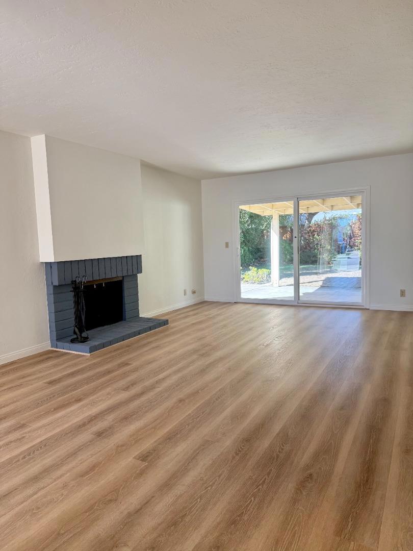 151 Winchester Court, Foster City, CA 94404