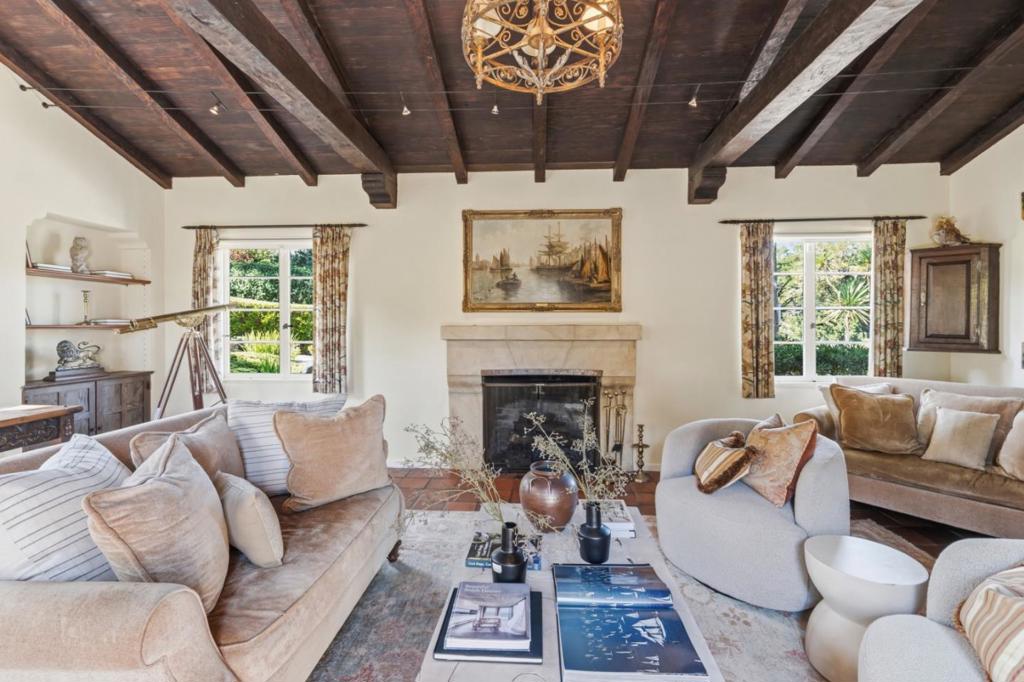 24613 Upper Trail, Carmel, CA 93923 24613 Upper Trail, Carmel, CA 93923
